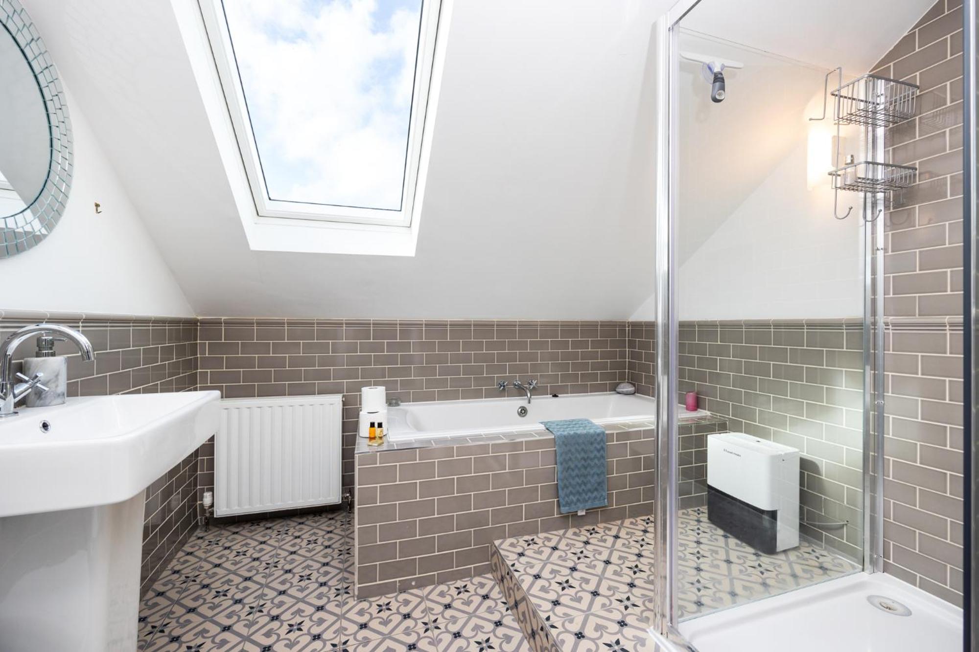 Charming Victorian 3Bd Townhouse With Free Parking Apartment Dublin Exterior photo